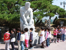 23년째 이어오는 한국현대조각전, 춘천의 명물로