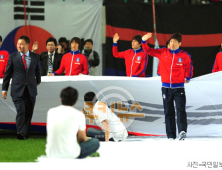 [남아공월드컵] 한국, FIFA랭킹서 또 日 역전 실패