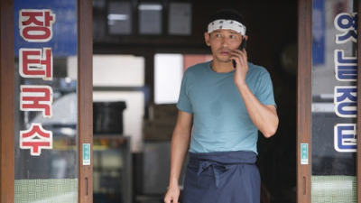 [쿠키 리뷰] 뜨거운 父情…‘자식 바보’가 된 ‘전설의 주먹’과 ‘런닝맨’ 아버지