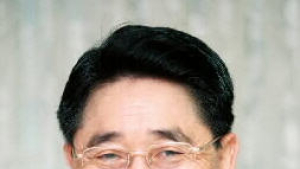 “정몽준 아들, 반듯하고 어른스런 발언” 지만원, 연일 막말 물의