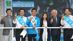 [6·4 지방선거-스케치] 충북도지사 후보들, 최대 표밭 청주에서 표심잡기 경쟁