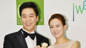 가수 장윤정-도경완 아나운서 부부 득남