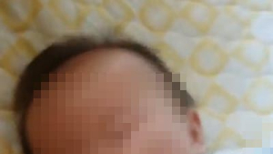 갓난아기 뺨을 철썩철썩… 잔혹한 남녀 영상 ‘경악’