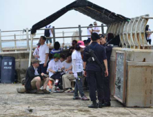 [제4회 재외 한인학교 교사 독도연수] “관광객들과 함께 하는 독도경비대원들”