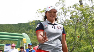 장하나, KLPGA투어 8개월 만에 우승…상금 2위 도약