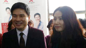 “다슬아, 오랜 만이야”… 심은하 여사 청순미는 그대로