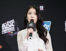 ‘2014 MAMA’ 아이유 “다음 앨범 계획? 올해 마무리 하는 데 중점”