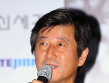 “정치적 독선” 이용관 BIFF 위원장 사퇴 압박 파문 확산