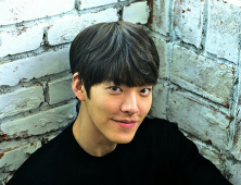 [김우빈, 못 다한 이야기①] “로맨틱 코미디? 늘 기다리고 있죠”