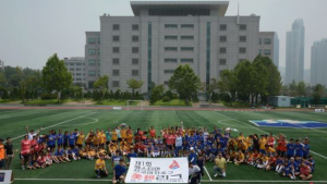 “축구 때문에 회사 빠지고, 가게 오픈 시간도 미뤄”…아마추어 여자축구 선수들의 열정