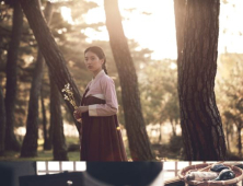 ‘도리화가’ 배수지 “시나리오 처음 읽고 눈물… 나와 많이 닮아”