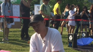 [쿠키영상] 크러쉬 ‘멍 때리기 대회’ 1등 “심박수까지 체크한 거”...‘어른도 무념무상할 수 있구나’