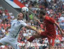 한국, 체코 평가전 2-1 승리… 윤빛가람-석현준 연속골