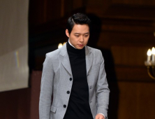 JYJ 박유천, 유흥업소 종업원 성폭행 혐의로 피소… 속옷 등 증거제출