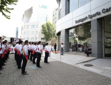 ‘한국 법인은 웃고 한국인은 울고’… 생활고 시달리는 수입차 판매사원