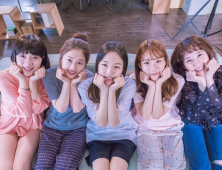 ‘청춘시대’ 여(女)벤저스 한예리-한승연-박은빈-류화영-박혜수 편지 공개
