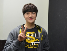 여유로운 김대엽의 브이 “GSL 결승 자신있어요”