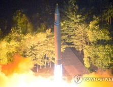 북한 “ICBM 발사는 미국에 보내는 경고…북핵 폐기는 허황된 망상”