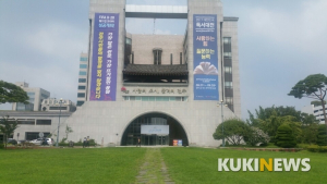고사위기 전국 지역서점, 전주서 활로 찾는다