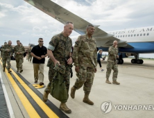 한국 찾은 던퍼드 美 합참의장, 북한에 ‘대화’ 메시지 내놓을까