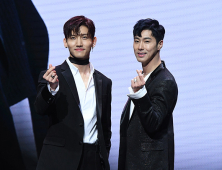 동방신기 “SNS 활용법? 유노윤호 ‘소통형’ 최강창민 ‘배움형’”