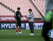 [한국 보스니아] ‘어게인 2002’ 신태용호, 3-5-2 포메이션 가동