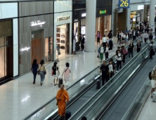 면세점 판도 바뀐다… 인천공항 거머쥔 신세계, 1위 롯데 ‘위협’