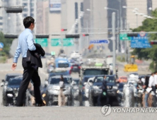 삼척 신기 37.6도… 한반도 불볕더위 기승 “폭염 장기화”