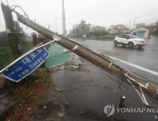 태풍 ‘솔릭’, 제주서 강풍 초속 62m 기록…광주·전남으로 접근 중