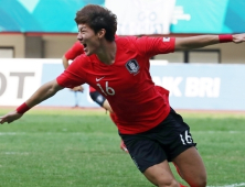 황의조 2경기 해트트릭, 한국 축구 역사 한 획 그었다