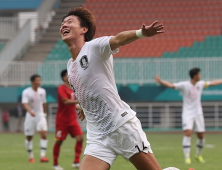 ‘황의조-이승우 골’ 한국, 베트남 3-1 꺾고 2대회 연속 결승 진출