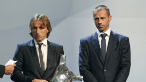 ‘메날두 시대’의 종결? UEFA 올해의 선수상 모드리치 수상… 발롱도르에도 영향