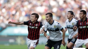 7경기 무승 FC 서울, 이재하 단장 사임… “성적 부진에 책임”