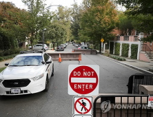 오바마·힐러리 겨냥한 폭발물 논란…美 중간선거에 영향 미치나