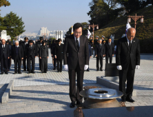 ‘제89주년 학생독립운동’ 첫 정부행사로 거행… 광주일고 45회 졸업생 이낙연 총리 참석