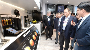 [CES 2019] 라스베이거스 찾은 조성진 LG전자 부회장 부스 투어