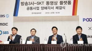 격화되는 글로벌 OTT 전쟁…넷플릭스·디즈니 공세 이겨낼까