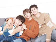 B1A4, 3인 체제 첫 신곡 '반하는 날' 깜짝 공개… 입대한 신우 자작곡