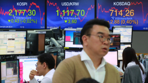 코스피, 2100 후반서 게걸음 ‘횡보’…SK하이닉스 4% 가량 급락