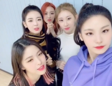 박진영, 소속 걸그룹 ITZY 첫 1위 축하 “앞으로 더욱 빛나길”