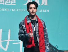 라이관린 “워너원 활동하며 많은 경험…유닛 활동 기대돼”