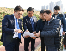 양산시새마을회, '시민 건강숲' 추진...참나무 1300 그루 식재