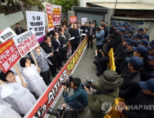 전두환 측 “‘고 조비오 신부, 거짓말쟁이’는 문학적 표현”