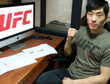 ‘스팅’ 최승우, UFC 데뷔전서 러시아 에블로예프에 판정패