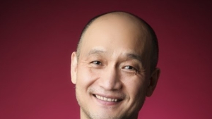 플라즈마 엔터테인먼트, 연극배우 김정호와 전속계약