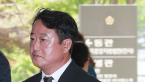 검찰, '인보사 허가취소' 고발된 코오롱 이웅열 전 회장 출국금지 조치