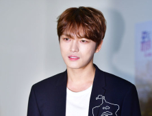 김재중, ‘제인 더 버진’ 남자주인공…2년 만의 드라마 주연