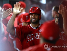 LA 에인절스 푸홀스, MLB 역대 외국인 최다 안타