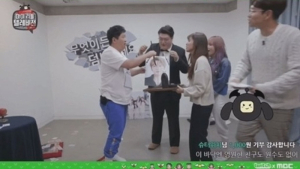 [쿠키영상] ‘영정사진 논란’ 정형돈 케이윌에 사과…마리텔V2 “다시보기 삭제, 본방 편집”