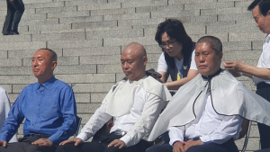최교일 “제가 동양대 총장 만났다는 유시민 발언 사실 아냐”